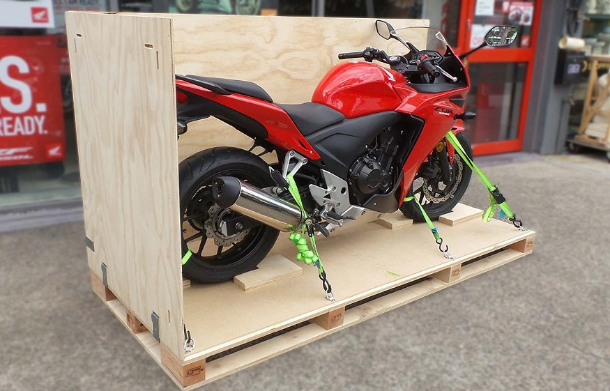 How to Ship a Motorcycle Safely and Quickly