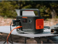 Jackery Solar Generator